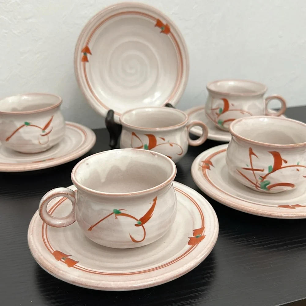 Rare Tachikichi Japanese Pottery Cup & Saucer Set of 5 Vintage In Box